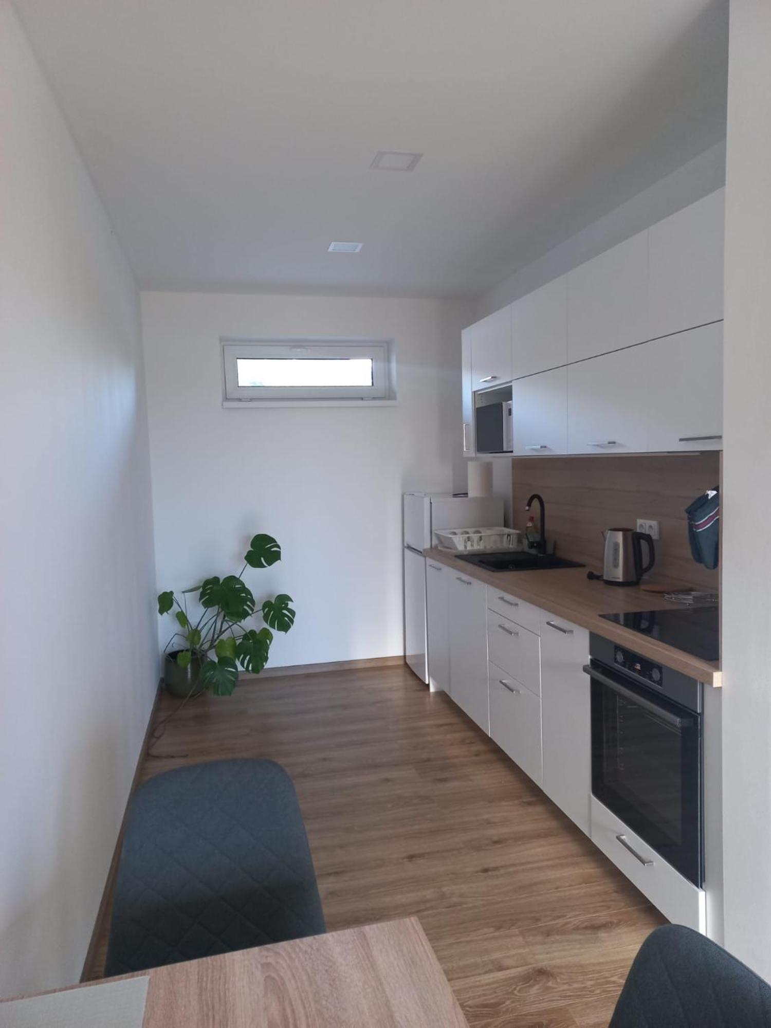Anna Apartment